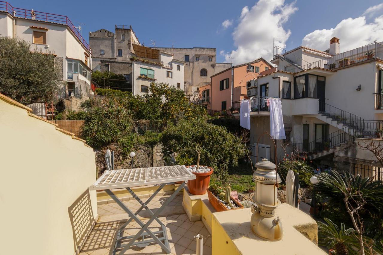 マッサ・ルブレンセRelais Del Mare Con Terrazza Fronte Mare Free Parkingアパートメント エクステリア 写真