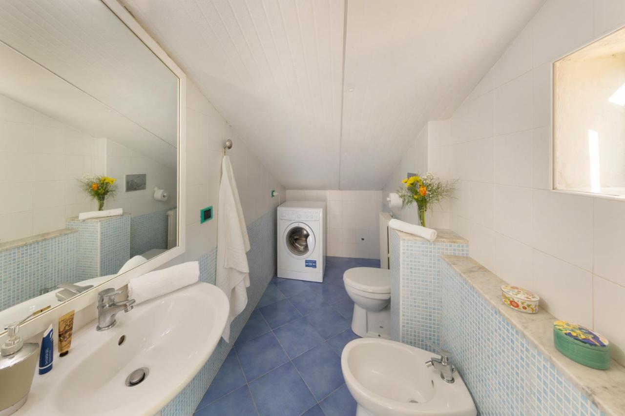 マッサ・ルブレンセRelais Del Mare Con Terrazza Fronte Mare Free Parkingアパートメント エクステリア 写真